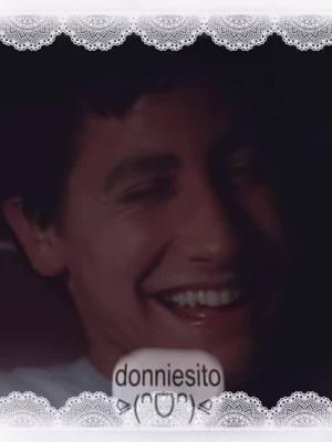 i love donnie, i cant wait for christmas! #donniedarko #jakegyllenhaal #sitositatrend #sito #fyp #foryou #foryoupage #xyzbca #dontletthisflop #darkohour 