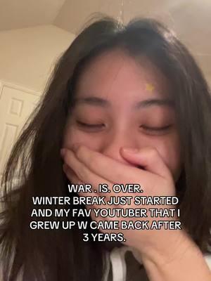 @Gloom IS BACK SEEING HER NEW VID LITERALLY MADE ME TEAR UP ESP THE PART WHERE SHE WAS TALKING TO HER YOUNGER SELF :( IT RESONATES W WHAT IM GOING THROUGH RN SM #youtube #gloomykassie #gloom #fyp #winterbreak #warisover #girlhood 