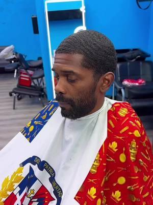 What you think about this amazing transformation 😳🇩🇴💈🙏#foryoupage #foryou #detroitlions #nflfootball #enhancement #wavecheck #hairillusion #masterdorian #hairstyle #hairtutorial #haircare #masterdorianbarbershop 