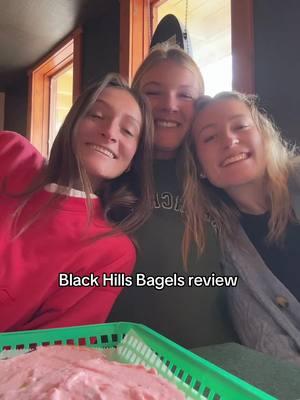 bhb 🫶🏽 #blackhillsbagels #southdakota #rapidcity #blackhillsfoodrecs #bagelreview 