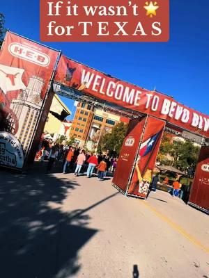 The College Football Playoff came to Texas and Darryl K. Royal Texas Memorial Stadium for a first round matchup vs. the Clemson Tigers.  The first time ever that DKR has hosted Texas Longhorns football in December. And what a glorious & historic day it was.  The Horns stand on business and handle the Tigers to move on to the CFP quarterfinals vs. Arizona State in the Peach Bowl on January 1 in Atlanta ✌🏼🧡🐂 #hookem #hookemhorns #texascheck #texas #texasfootball #texaslonghorns #ut #texasfight #georgestrait #kinggeorge #cfp #collegefootballplayoff #dkr #collegefootballtiktok #fypシ 