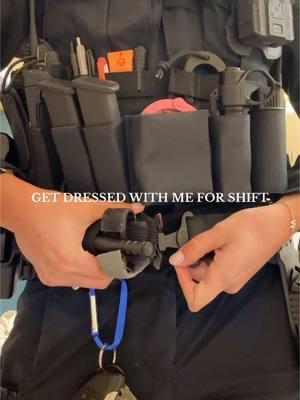 asmr sounds never fail #policeoftiktok #policeofficer #copsoftiktok #firstresponders #coptok #policeofficersoftiktok #policetok #lawenforcement #cops #girlcop #femaleofficer #policeacademy #policeacademytraining #grwm #grwmforwork #gearup #asmr #velcro #policegear 