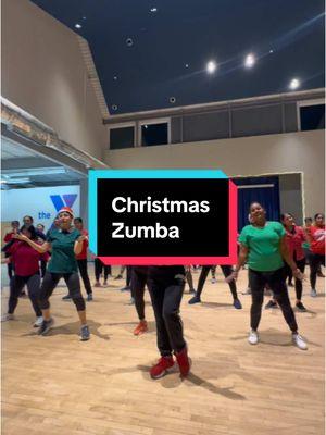 Christmas vibes @Zumba Fitness @Mariah Carey #sakshinjfitnes #christmas #christmas2024 #fyp #foryoupage #fypシ #trending #zumbaclass #trendingsong #zumba #fitness #dance #zumbainstructor 