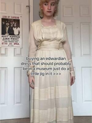 don’t worry I handle old stuff alot, you can be safe if you’re careful! #edwardian #edwardianera #downtonabbey #titanic #historicalclothing #brookeconnertok 