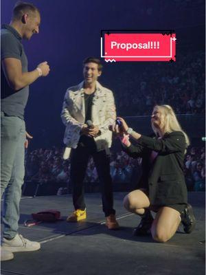 I cant beleive we pulled off this onstage #proposal #kygo #concerts #stargazing #justinjesso @Kygo @Johanneslovund #fyp 