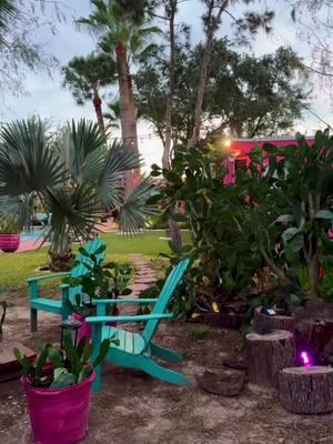 Chill areas - #thepinkcasa #airbnb #rgv #956 #plantdaddy #mexican  #mcallen #pharr #edinburg #gay #pink  #chill #private 