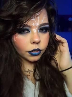 I wanna show you off 😏 #makeup #mua #makingupashley #white #blue #makeuplook #winter #christmas #snowflakemakeup #snowfkake #coldgirlmakeup #snowflakeinspired #elf #sheglam #ploisemakeup #colourpop #colourpopcosmetics #blendbunny #kiss #makeupamurder #snarlsbox #mehron #blendbunnycosmetics #juviasplace #onesize #jeffreestarcosmetics #jeffreestar #milk #junoskin #prettyvulgar #plouise #glamlite #milkmakeup #fourthraybeauty #madebymitchell #serseul #kevynaucoin #christmasmakeup #christmasinspo 