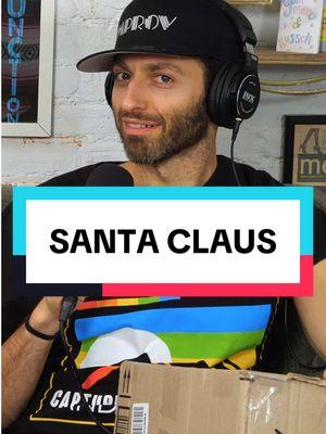 A Santa prepares 🎅🏻🎁🤣  #santaclaus #thedownsidepod #podcastclips #funny #standupcomedians 