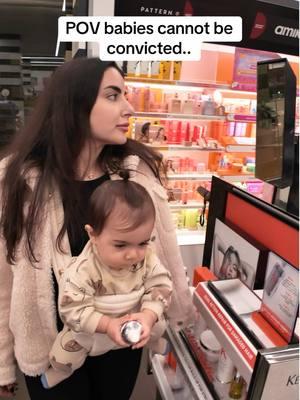 Christmas shopping on a budget😆 #fyp #viral #baby #funny #MomsofTikTok #momlife #moms #shopping 