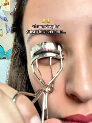 This is the pain I go through every day when curling my lashes… 😩 @BLBLINK #B#BLBLINKm#makeupm#makeuptipse#eyelashcurlere#eyelashesm#mascaram#mascarahacksb#beauty#l#lashcurlerl#lashestutorial#r#review#f#foryoug#girlytipsl#lashesb#beautyg#girlytipsskincare #c#christmasc#christmasifts ##g#giftideas#girlygirl