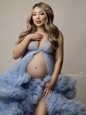 🩵 . . #MaternityPhotography #BookYourSessionNow #PregnancyGlow #LosAngelesPhotographer #MaternityPhotoshootIdeas #ExpectingMoms #MontebelloPhotographer #MomToBe2025 #LAStudioPhotography #MaternityMagic #BabyBumpLove #BumpStyleInspo #PregnancyJourney #StudioPhotographer #TimelessMaternityPhotos #SoCalPhotographer #CaptureTheBump #PregnancyPortraits #MomLifePhotoshoot #MaternityShootVibes