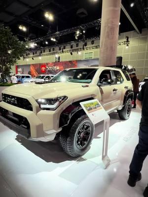 Para los amantes de Toyota aquí pueden ver las nuevas 4runner 2025 , Sequoia y Tundra! Qué opinas de los precios y los precios que se comercializan aquí estos modelos!! Déjame tu opinión en los comentarios  #jorgeteenseña #jorgetips #taller #losangeles #eeuu #autoshowlosangeles