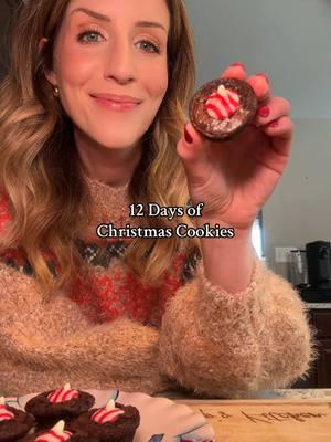 Day eleven: Santa Hat Brownie Bites 🎄✨🎅🏻 These are an easy treat you can whip up in no time! I’m using boxed brownies because a boxed brownie has never done me wrong 😊 top them with a candy cane kiss and enjoy the peppermint chocolate flavor!! ❤️ I love these because they can be made ahead of time and the frozen until you need them. I like to make cookie trays to bring to holiday gatherings throughout the season, so I will pull out a few as I need them! ❤️ Ingredients: -1 box of brownie mix (and supplemental ingredients on box) -Candy cane flavored Hershey kisses -Mini muffin pan (tin or silicone would work!) Steps: 1. Make brownies according to packaging  2. Pour brownie batter into a greased mini muffin pan  3. Bake for 10-14 minutes (until you can insert a toothpick and it is clean when you remove it) 4. Allow brownies to cool for 15 minutes and then push in Hershey kisses 5. Allow brownies to cool completely before removing from pan #12daysofchristmascookies #christmascookierecipe #christmascookies #christmasdesserts #browniebites #santahatebrowniebites #easydesserts #easychristmascookies #christmasbaking #coopskitchen 