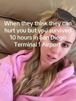 When we finally boarded our flight they deboarded it because there was a drunk guy chugging listerine #sandiego #sandiegoairport #sandiegoterminal1 #worstdayever 