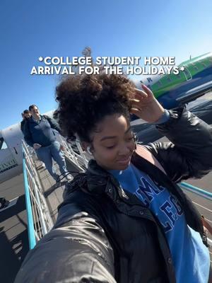 When the superstar of the family comes home for the holidays…@londyn 🫶🏽  #funny #kenzdakreator #explore #homefortheholidays #spelman #collegestudent #hbcu