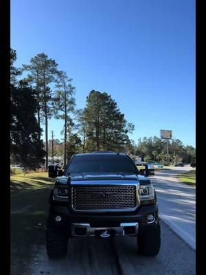 Rigs 🌾 #clean #grappaholics #bubbatruck🌾 #trucksoftiktok #duramax #denali #2500 #diesel #37s #simplicity #yamaha #kodiak #rmax #lml #l5p #lly #lbz #lmm #lb7 #300hp #gmc 