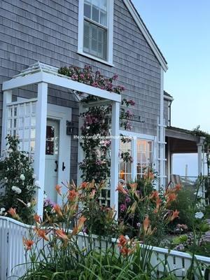 I love this trend  #nantucket #ack #nantucketisland #eastcoast 