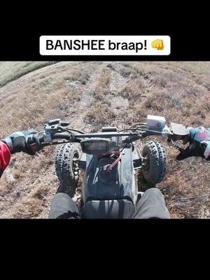 BANSHEE Braap! @Sik_Alex R  AMAZING 2 STROKE SOUNDS 👊 BEAUMONT CA ⛰️⛰️⛰️ 👍 #banshee #bansheelife #bansheebikes #bansheeseason #bansheekilla #bansheeargentina #bansheeyfzraptor #yamahabanshee350 #yamahabanshee350twin #yamahabanshee350cc #yamahabanshee421 #redline_racing_offroad #trailtech #tagbars #sunftires #foryou #foryourpage #fyu #foryoupageofficiall  #ltr450 #yfz450gang  #yfz450r #ltr450r #atc250r #foryoupage #foryou #fyu #fyp #2strokelover #2strokepower #bansheelover🥵💪🏽🔥 