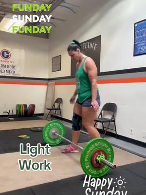 Light work today 🔥 Snatch complex felt smooth~way better than the clean complex~and the jerks were on point. Some training sessions are like this. Still putting in the reps.  Have a fun Sunday 🌟  #Weightlifting #SnatchComplex #CleanAndJerk #OlympicLifting #LiftingLife #FitnessProgress #NourishYourself #MenopauseWellness #PerimenopauseJourney #HealthyAging #BetterEnergy #BetterSleep #BodyRecomposition #nutritioncoach #sportsnutritionist #FitOver45 #fitover50 