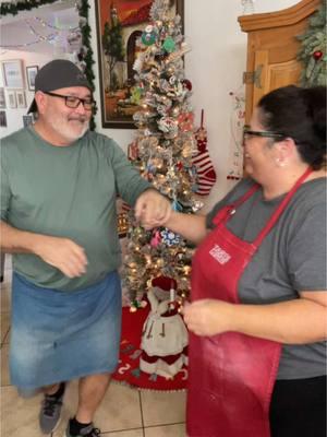 Getting ready to make our tamales 🫔#fyp #viral #trending #marriedlife #medinafam #tamale #tamaleseason #dancing #holidays #christmas 