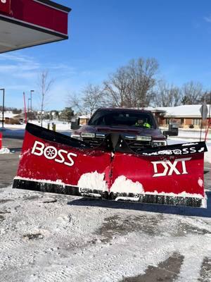 #snowcontractor #wisconsin #fyp #salting #commercial #snowplowing #gmc2500hd #bossdxt #bossvbx6500 #icemanagement #icecontrol #SnowLife #WinterStorm #SnowBusiness #commercialsnowremoval 