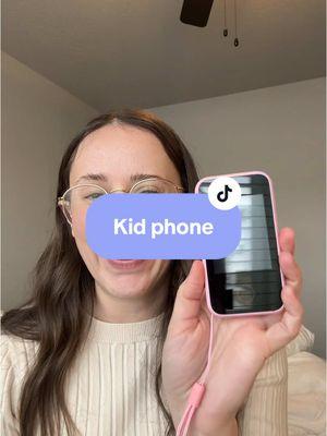 This kids phone is going to be a HIT i can already tell! 😂  #kidphone #screentime #kidtoys #christmasgifts #phoneforkids #holidayhaul #spotlightfinds 