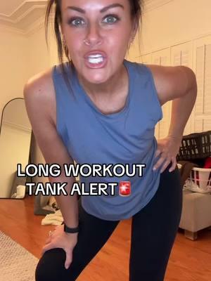 My all-time favorite longer workout tank top! Wearing a small. It dries fast, is super flattering, and won't fly up at the gym #healthylifestyle #tiktokshoppicks #tiktokshopholidayhaul #halara #workouttanktops #workoutclothes #size6fashion @Halara_official  