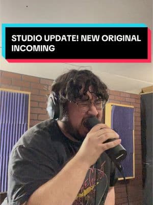 Here’s a Day in the Life of Matt Cantu! Today I had to run to walmart for some cat food, as well as hit up Omega Records in Kingsville, TX to record vocals for a NEW SONG! What song am I covering next? Well…it’s NOT a cover! I’m doing an original solo song for the first time in nearly 4 years. Beyond stoked for y’all to hear it. #fyp #numetal #walmart #catsoftiktok #korn #machinehead #metal #scream #studioupdate #dayinthelife 