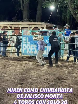 Chiwas de jalisco monta 4 toros con solo 20 años de edad ‼️‼️ #jaripeo #jaripeomortal #impactante #viral #pbr #buckingbulls #jaripeyerodecorazón♥️😍🐂🤠 #fyp 