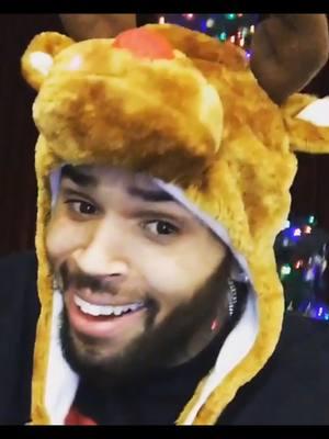 Gotta love him!!! 😂🥰❤️🎄💚 #chrisbrown #throwback #chrisbrowntiktok #chrisbrownclips #chrisbrownvideos #chrisbrownmusic #chrisbrownedits #breezyseason #chrisbrownfans #chrisbrownfanpage #chrisbreezy #teambreezy #teambreezysince05 #teambreezyforlife #foreverteambreezy #foryoupage #fyp 