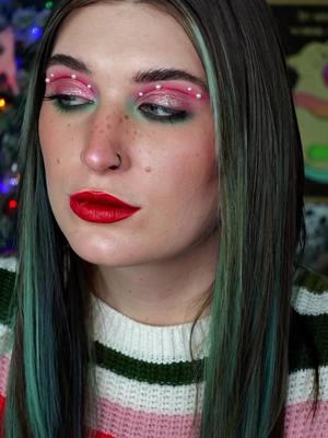 🛷☃️ @Freck Beauty rich bitch primer @elf soft glam foundation @makeupbymario concealer* @Sigma Beauty setting powder* (code BATTYBEAN) @meltcosmetics finishing powder @elfcosmetics halo glow contour wand @Lunar Beauty🌙 rose reina liquid blush @adeptcosmetics duality blush palette @NABLA Cosmetics freckle maker @freck face hack setting spray* ✖️BROWS✖️ @milkmakeup diesel tubing brow gel* @NYX Professional Makeup espresso brow pen ✖️FACE✖️ @Arttitude Cosmetics vintage neutrals palette @ColourPop Cosmetics idyllic pencil* @Gavissi Beauty ® sugary apple liner* (code BATTYBEAN) amazon face gems @Glossier mascara* ✖️LIPS✖️ @LAWLESS Beauty true love pencil* @Unearthly Cosmetics bloodstone lipstick* (code BATTYBEAN) *gifted #indiemakeup #grungymakeup #makeupreview #makeupreels #makeuptutorial #makeuptransformation #MakeupRoutine #nyxcosmetics #milkmakeup #freck #elfcosmetics #nablacosmetics #nabla #rarebeauty #sigmabeauty #lunarbeauty #arttitudecosmetics #adeptcosmetics #gavissibeauty #unearthlycosmetics #lawless 