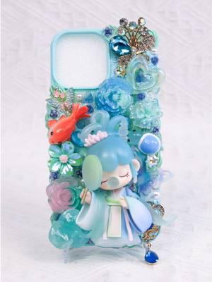 Blue Koifish Nanci decoden phone case 🎏🩵✨ #decoden #decodenphonecase #phonecase #creamglue #handmadecraft #DIY #diytutorial #custom #koi #koifish #bluelover #chinesestyle #foryoupage #kosbling #kosblingboutique 