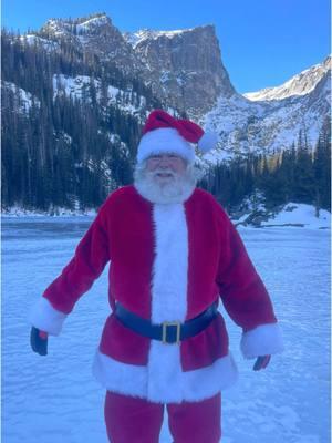 Found Santa prepping for Christmas in the middle of the Rockies! 🏔️❤️🧑‍🎄🎄 #christmas #santa #rockymountains #colorado #chirstmasspirit #holidays #gohiking #xmas #fyp 