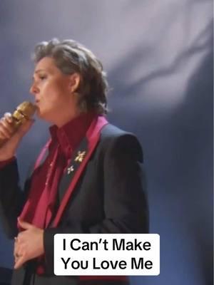 @Brandi Carlile and Sheryl Crow can’t make us love them anymore than we already do with their moving #KCHonors tribute to Bonnie Raitt. #kennedycenter #bonnieraitt #performance #tv #special 