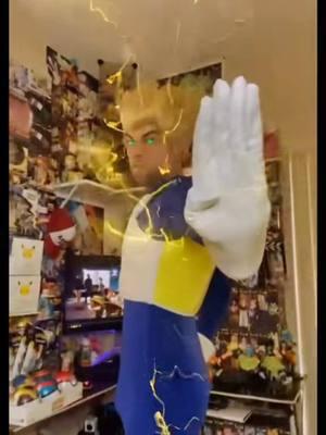 Wow its been 3 years already that is first cosplay vegeta #vegeta #cosplay #vegetacosplay #majinvegeta #szocramcollection 