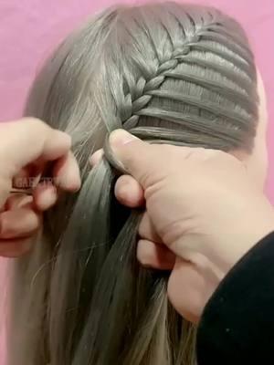 Slow motion tutorial for weaving hairstyle.#fyp #foryou #hairtoturials #hairstyle #mannequinhead #ponytail #CapCut #shawlhairstyle 