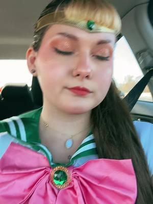 i’m so excited for my first christmas/hanukkah with my fiance and his family omgomg #lesbiansoftiktok #wisconsincosplayer #sailormoon #sailorjupiter #sailormooncosplay #sailorjupitercosplay 