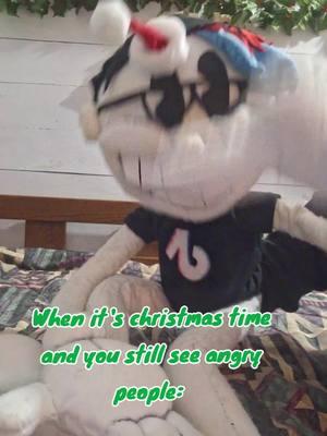 why are they're still angry people on christmas? I don't understand😒😂 #fyp #claytoon #puppet #merrychristmas🎄#funny #offwiththeirheads #cartoon #slapstick 