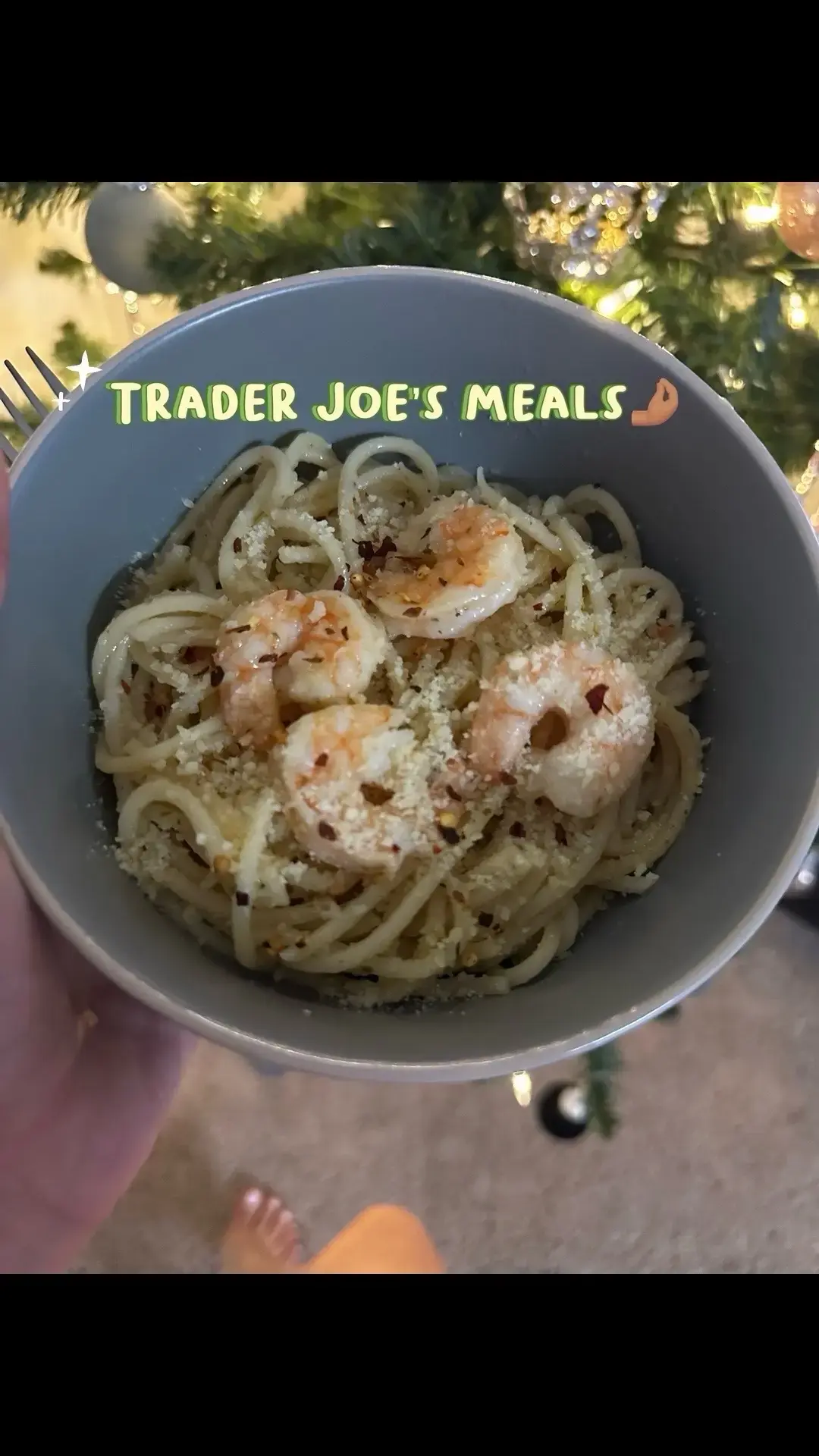 Trader Joe’s shrimp scampi from the frozen section and noodles… Overall rating: 10/10 #traderjoesmeals