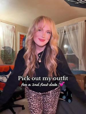 Pick out my outfit with me for a 2nd first date! #pickoutmyoutfit #pickoutanoutfitwithme #firstdate #firstdates #date #datenight 