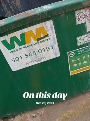 #onthisday Move out trash. #recycling #youcoontsseeme #dumpsterdive #scraplife #viral #jackpot #scrapper #vintage #upcycle #trashpicking #rubbish #junkman #fypシ #fyp #dumpsterdiving #trashtocash 