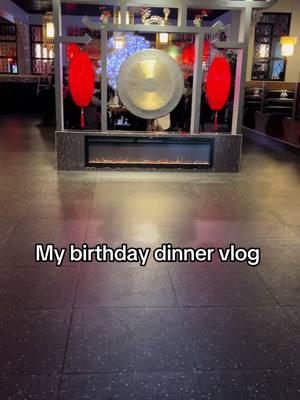 My birthday dinner vlog #Vlog #birthdaydinner #wuhouse #wuhouseorlandpark #IL #orlandparkillinois #orlandparkil #mukbang #mukbangeatingshow #vlogs #birthdayvlog #birthdayvlogs 