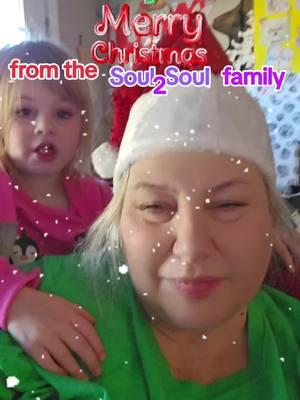 Merry Christmas from all of us to all of you. Much love and many blessings to you. #soul2soulfamqueens #soul2soulfam #s2sfam #christmas #Knoxville #tennessee #mamaw 