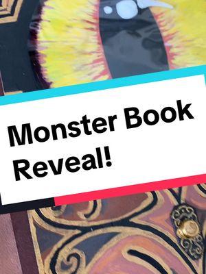 A custom order challenge to make this 3 ring binder just a wee bit cooler for her recipes ✨🤩😈 What do you think, magical enough? Ill show you how I made it next, theres a sneak peak at the end!  . . #bookbinder #booklover #handmadebooks #custombookbind #upgradedbinder #3ringbinder #bookcommunity #monsterbook #recipebook 