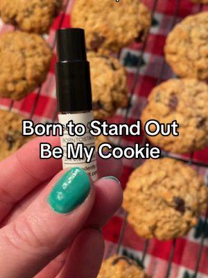 Midnight Stinks, episode 355: Born to Stand Out Be My Cookie. Whatever your expectations are, they’re not low enough. Go even lower. #midnightstinks #bemycookie #borntostandout #gourmand #perfumetiktok #perfumetok #FragranceReview #cookieperfume #holidaybaking #christmasbaking #nichefragrance #nicheperfume