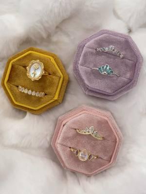 Which princess ring would you choose? ✨ #princesses #ariel #belle #rapunzel #beautyandthebeast #thelittlemermaid 