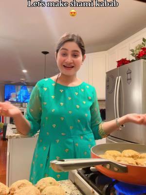 Let’s make shami kabab 😍 #foryoupage #mahamkhaan #usa🇺🇸 #lifestyleblogger #cooking #shamikabab #lifestylecontent #lifestyleinfluencer #rajabbutt #minivlog 