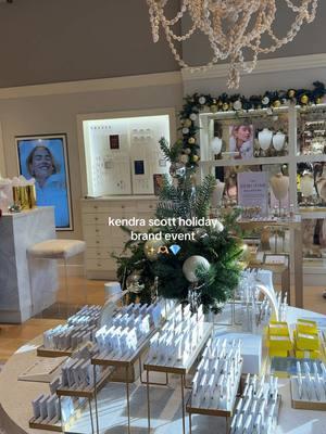 had the BEST time co-hosting this @Kendra Scott holiday brand event!!  love my #ksgems fam and a big thanks to kendra scott at utc for helping with this!  #kendrascott #kendrascottgem #ksgem #kendrascottpartner #kendrascottjewerly #brandevent 