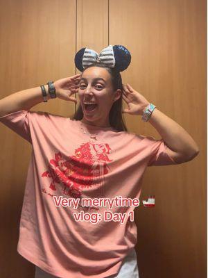 Very merrytime cruise vlog: day 1 embarkation day, cabanas, sail away party, aladdin show #disneyverymerrychristmas#verymerrytimecruise#christmascruise#disneycruiseline#disneyfantasy#disney#disneyvlog#fl 