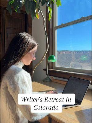 Still can’t believe how I eneded up here 🫶🏻 #writersretreat #writer #writingabook #bookwriting #publishingabook #substack #substackwriter #lonelygirl #lonelygirlbook #substacknewsletter #colorado #coloradolife #creatorsearchinsights @ElenaBondareva 